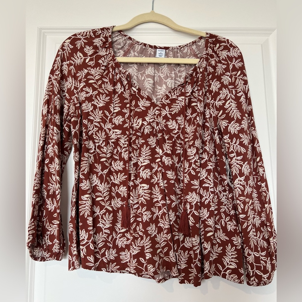 Old Navy Floral Peplum Style Top